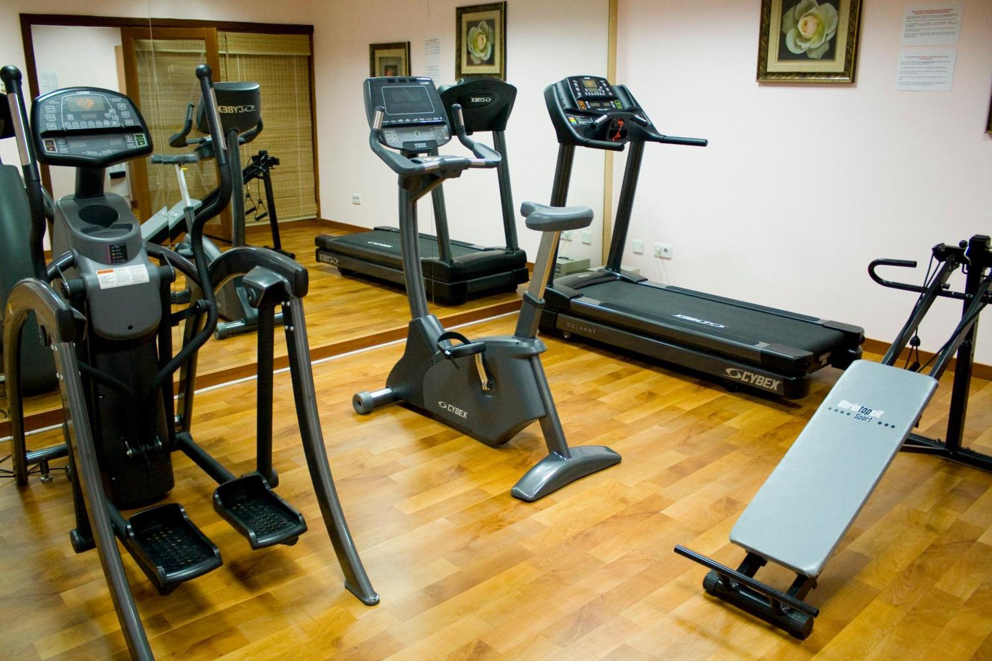 Atyrau Dastan Hotel Zewnętrze zdjęcie