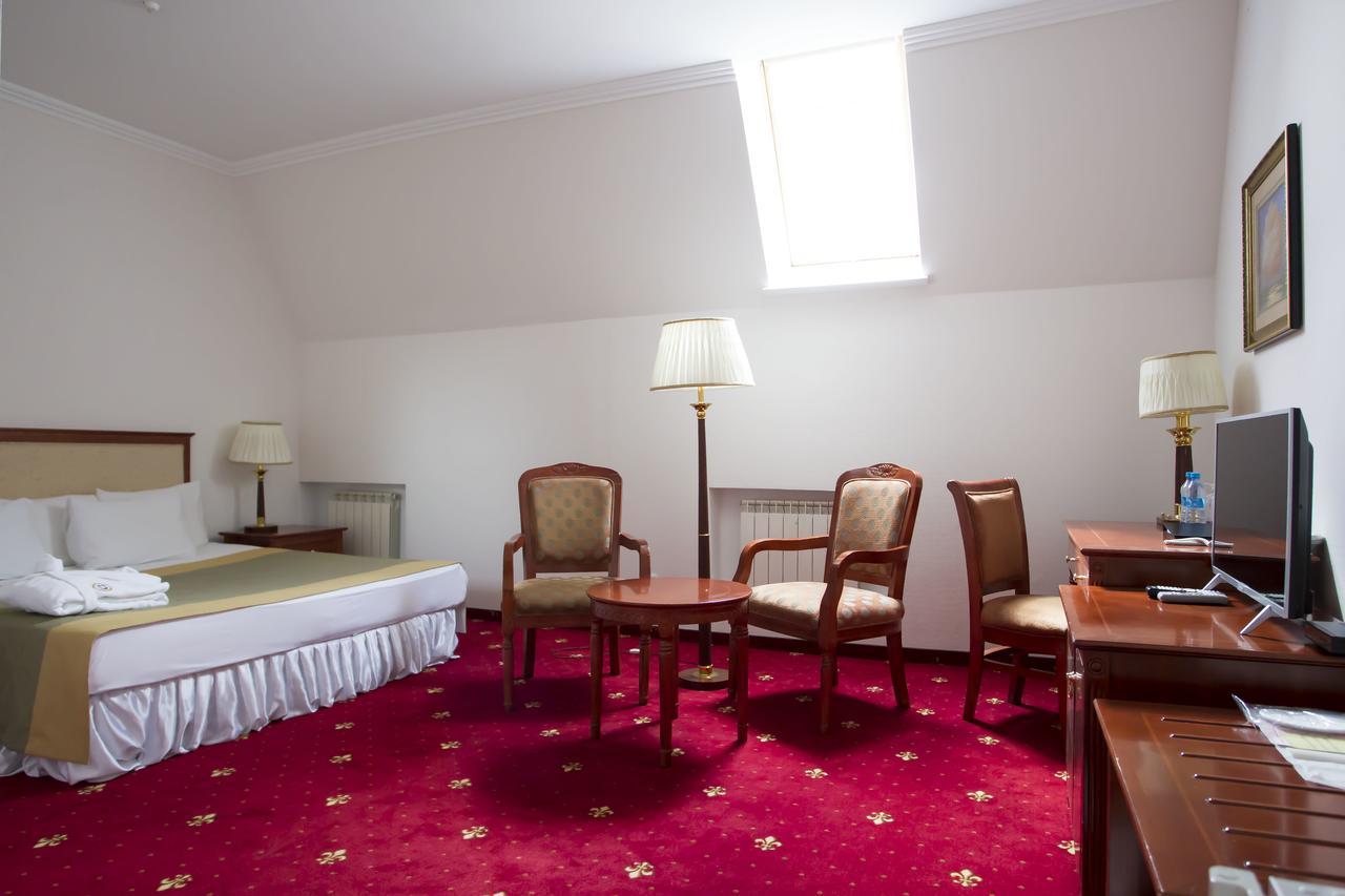 Atyrau Dastan Hotel Zewnętrze zdjęcie