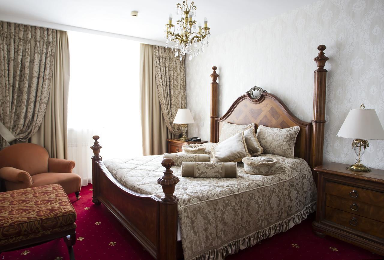 Atyrau Dastan Hotel Zewnętrze zdjęcie